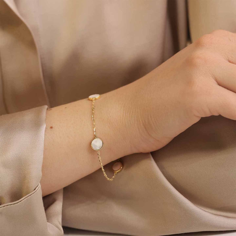 Bransoletka złota z kółeczkami z masy perłowej (B11018 Y WMP) - zdjęcie: 2