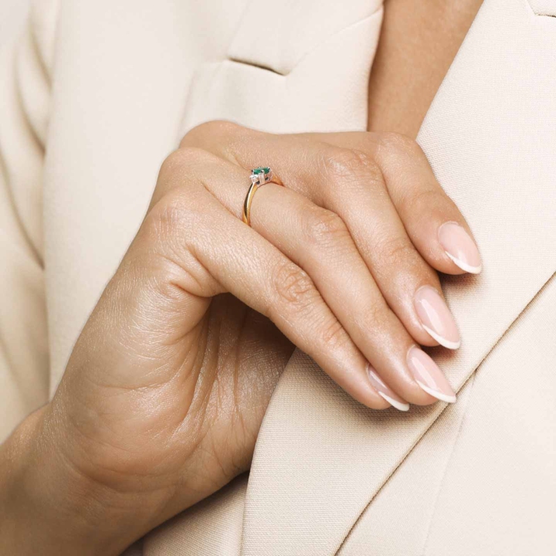 Pierścionek ze szmaragdem i diamentami (R37973 YW EM): 9 - zdjęcie: 5