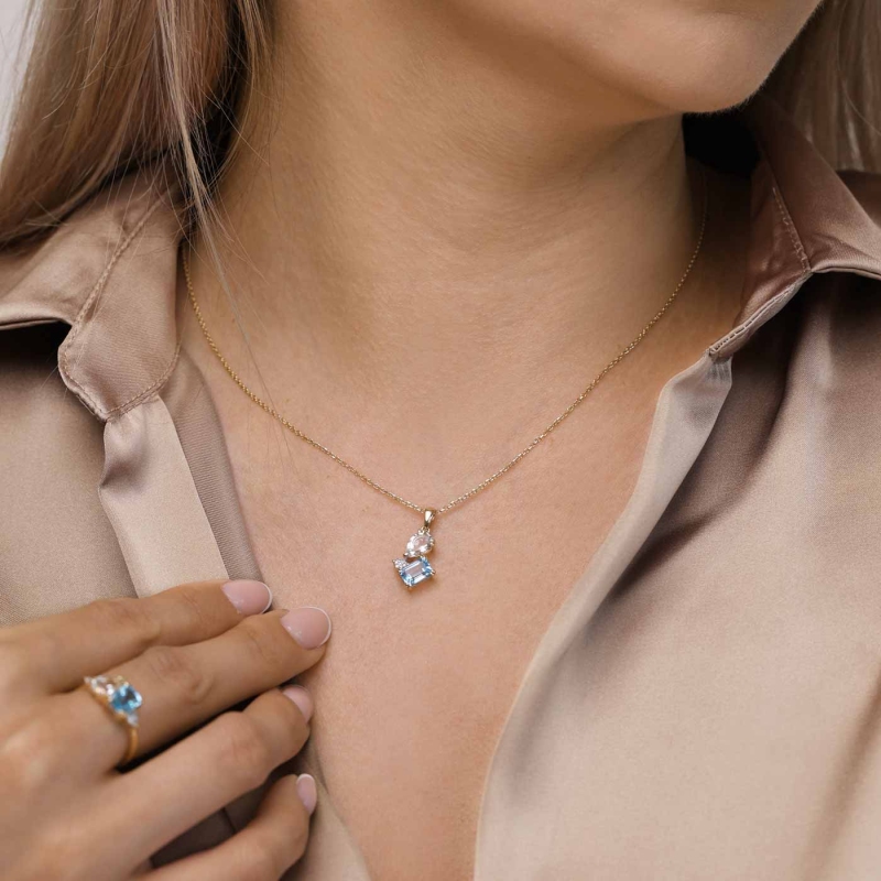 Zawieszka z niebieskim i białym topazem oraz diamentami (P93893 Y M BT) - zdjęcie: 2