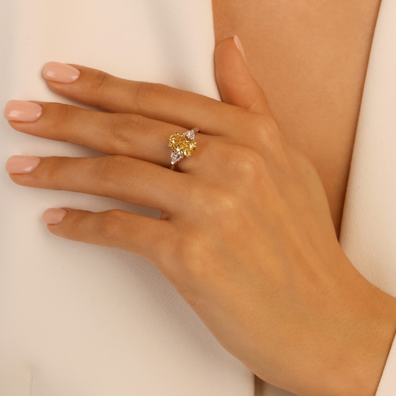 Pierścionek z żółtym diamentem laboratoryjnym (R100736 YW LGDY): 10 - zdjęcie: 2