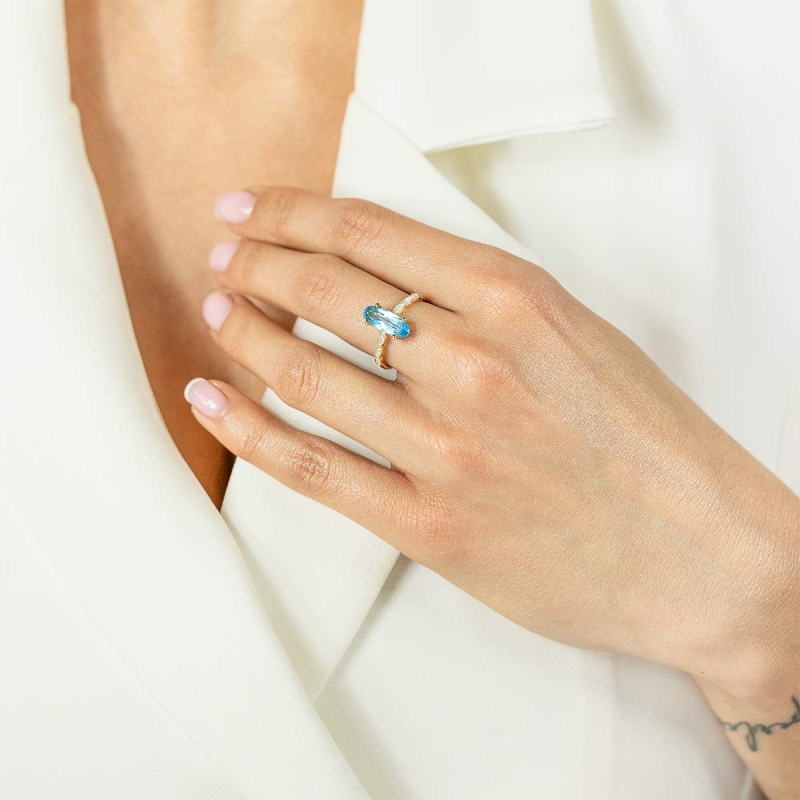 Pierścionek z niebieskim topazem i diamentami (R85646 Y BT): 8 - zdjęcie: 2