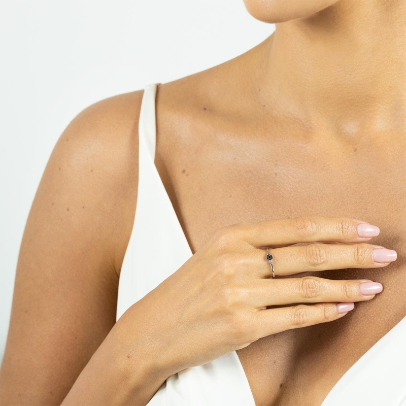 Pierścionek z czarnymi diamentami (R64386 W BD): 7 - zdjęcie: 2