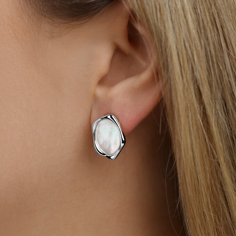 Kolczyki srebrne z masą perłową (E100867 W S WMP 925) - zdjęcie: 2