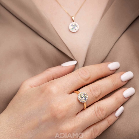 Pierścionek z kolorowymi kamieniami i diamentami (R91011 Y SA,WT,EM)