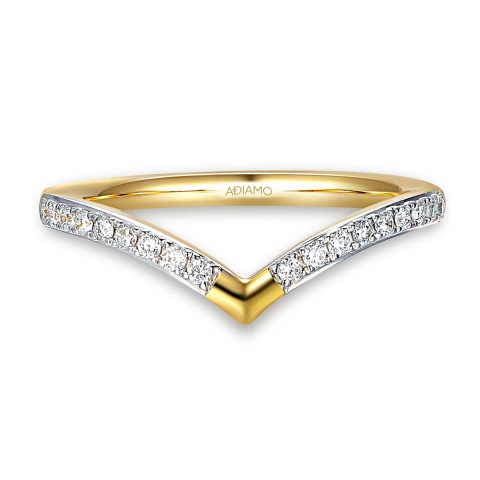 Pierścionek obrączkowy z diamentami typu Chevron (R85738 Y)