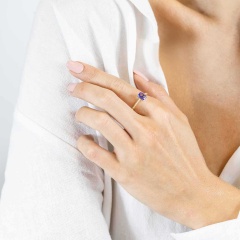 Pierścionek z tanzanitem i diamentami (R82483 Y T)