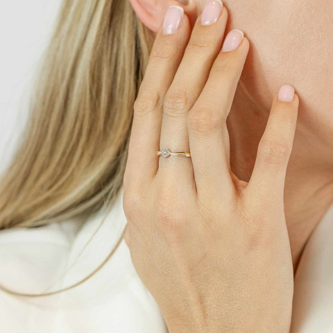 Pierścionek z diamentami (R46691 YW)