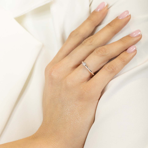 Pierścionek z diamentami (R83527 W 0,09ct)