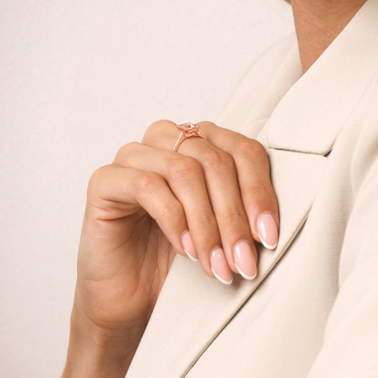 Pierścionek z morganitem i diamentami (R82483 R MR): 14