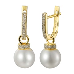 Kolczyki z perłami i diamentami