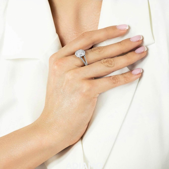 Pierścionek z diamentami (R81515 W): 9