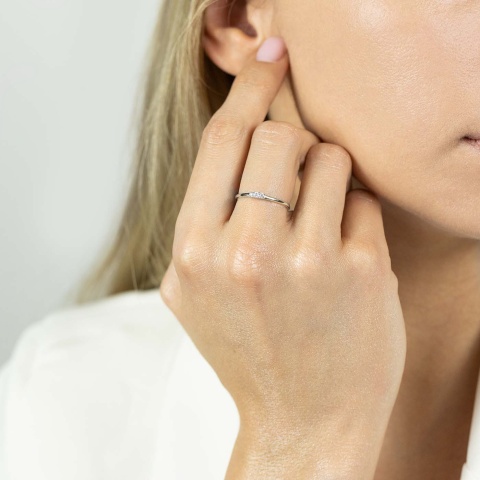 Pierścionek z diamentami (R69342 W)