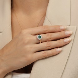 Pierścionek ze szmaragdem i diamentami (R94939 Y EM) - zdjęcie: 3