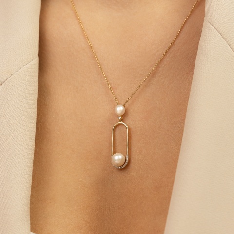 Naszyjnik z perłami i diamentami (N11879 Y PL)