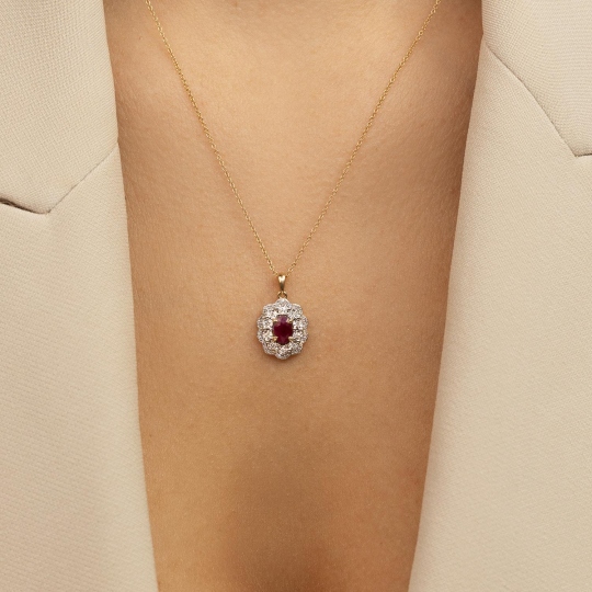 Zawieszka z rubinem i diamentami (P83432 Y RU)