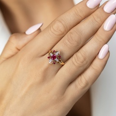 Pierścionek z rubinami i diamentami (R98880 Y RU)