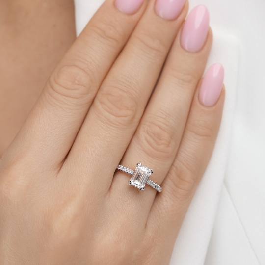 Pierścionek z diamentami laboratoryjnymi (R82483 1,05ct YW LGD)