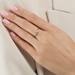 Pierścionek z owalnym białym topazem - zdjęcie: 6