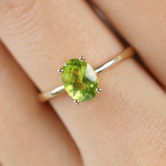 Komplet biżuterii z perydotami (E43062YPT+P43062YPT+R43062YPT)