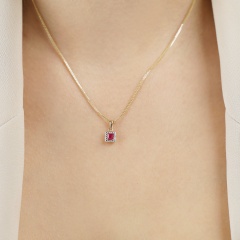 Zawieszka z rubinem i diamentami (P69333 Y RU)