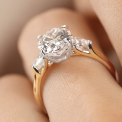 Pierścionek z diamentami laboratoryjnymi (R100736 YW LGD 3,03ct) : 10 - zdjęcie: 7