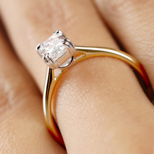 Pierścionek z diamentami laboratoryjnymi (R100580 YW LGD 1,01ct): 10