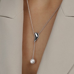 Naszyjnik srebrny z perłą (N12642 W PL 925)