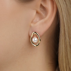 Kolczyki srebrne pozłacane z perłami (E100869 Y S PL 925)