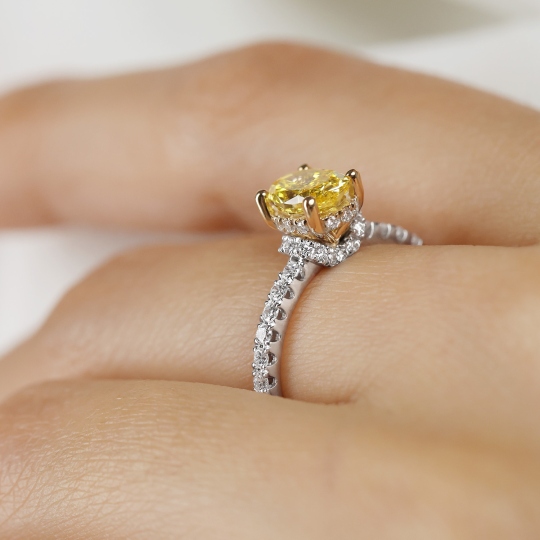 Pierścionek z żółtym diamentem laboratoryjnym (R98524 YW LGDY): 10