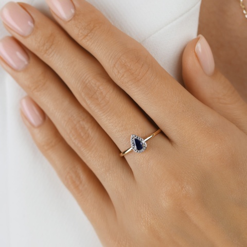Pierścionek z szafirem i diamentami (R69348 Y SA)