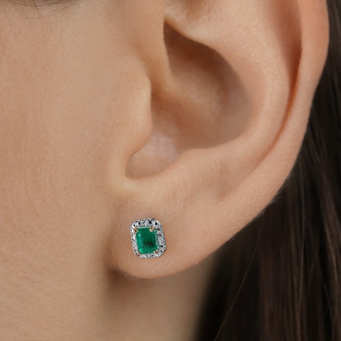 Kolczyki ze szmaragdami i diamentami (E69346 Y S EM)