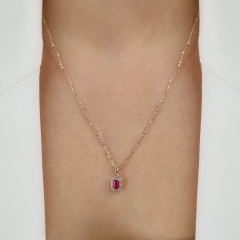 Zawieszka z rubinem i diamentami (P69346 Y RU)