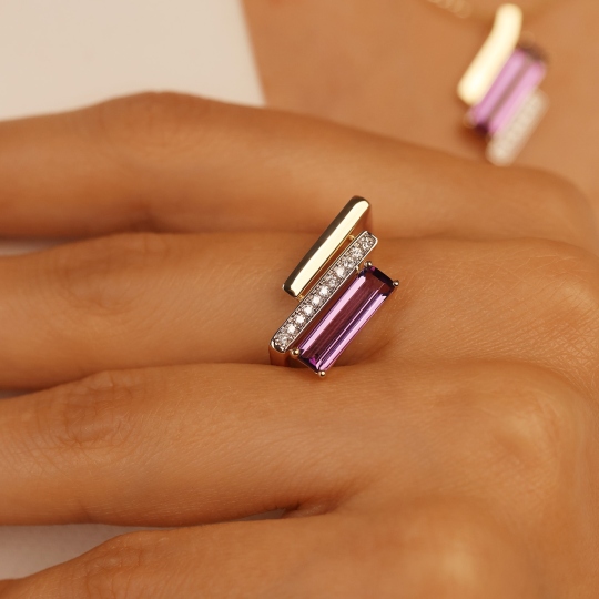 Pierścionek z ametystem i diamentami (R100381 Y AM): 10