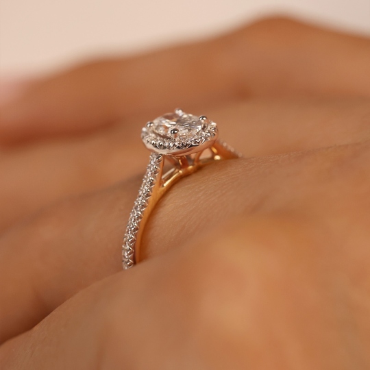 Pierścionek z diamentami laboratoryjnymi (R95581 YW LGD 0,53ct): 11