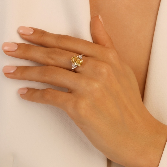 Pierścionek z żółtym diamentem laboratoryjnym (R100736 YW LGDY): 10