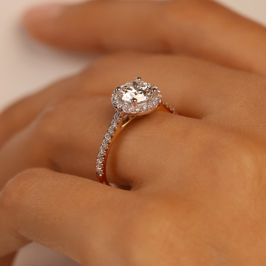 Pierścionek z diamentami laboratoryjnymi (R95579 YW LGD 1,07ct): 14