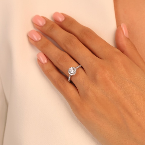 Pierścionek z diamentami laboratoryjnymi (R95579 W LGD 0,54ct)