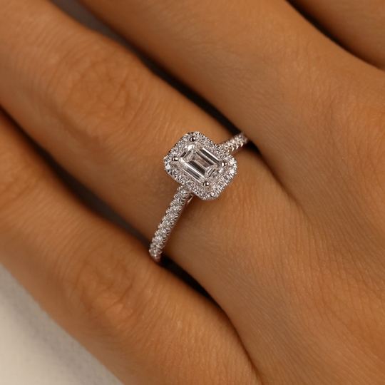 Pierścionek z diamentami laboratoryjnymi (R95584 YW LGD 0,52ct): 12