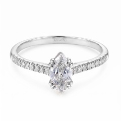 Pierścionek z białego złota z diamentami laboratoryjnymi - szlif markiza - 0,50 ct (R103514 W LGD 0,54ct)