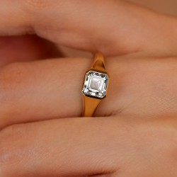 Sygnet z żółtego złota z diamentem laboratoryjnym w szlifie szmaragdowym - 1,50 ct (R97673 YW LGD 1,50ct): 10 - zdjęcie: 6