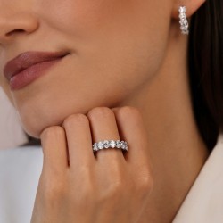 Pierścionek obrączkowy z białego złota z diamentami laboratoryjnymi w szlifie owalnym (R103827 W LGD): 10 - zdjęcie: 3