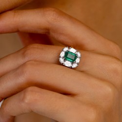 Pierścionek z dwukolorowego złota ze szmaragdem w szlifie emerald i diamentami (R103828 YW EM): 10 - zdjęcie: 6