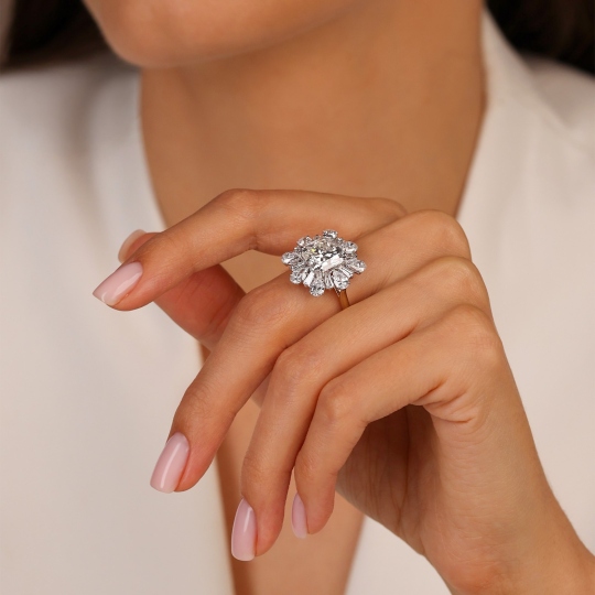 Pierścionek z dwukolorowego złota z diamentami laboratoryjnymi (R104071 YW LGD 4,19ct): 16